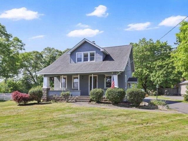 House for sale in Hampden, Massachusetts