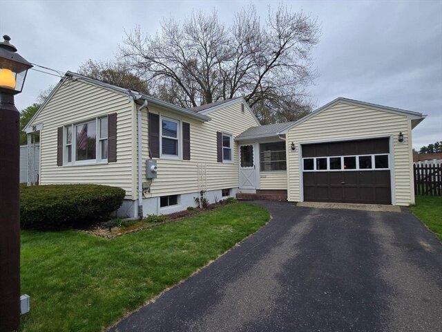 House for sale in Hampden, Massachusetts