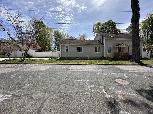 House for sale in Hampden, Massachusetts
