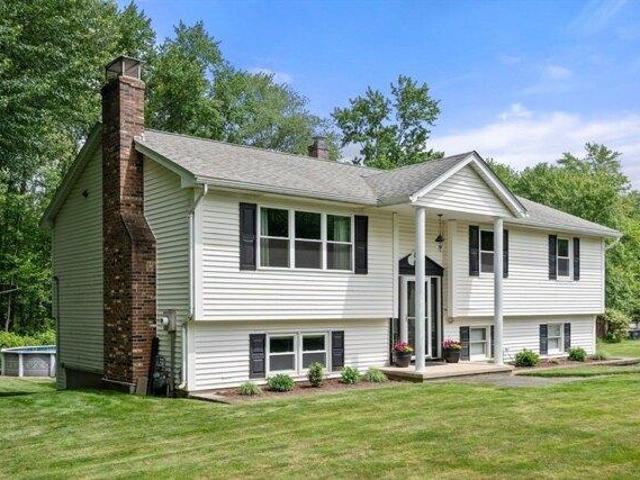 House for sale in Hampden, Massachusetts