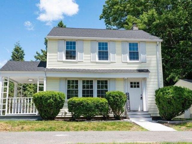 House for sale in Hampden, Massachusetts