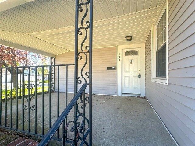 House for sale in Hampden, Massachusetts