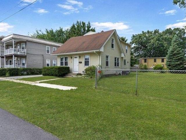 House for sale in Hampden, Massachusetts