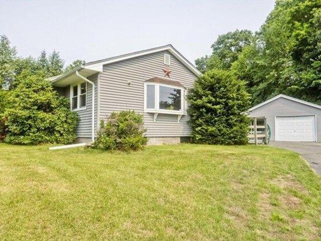 House for sale in Hampden, Massachusetts