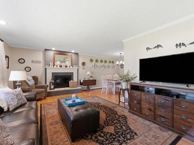 House for sale in Hampden, Massachusetts