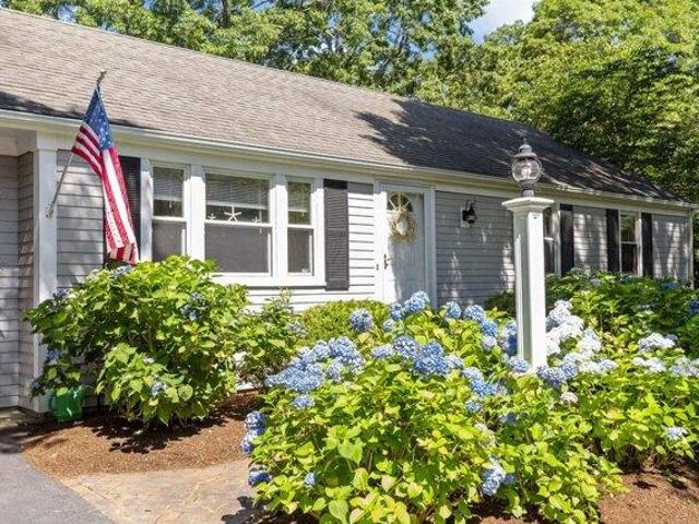 House for sale in South Yarmouth, Massachusetts