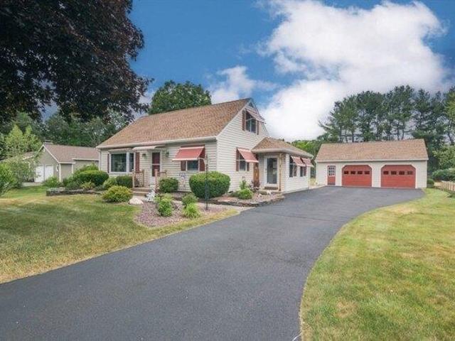 House for sale in Hampden, Massachusetts