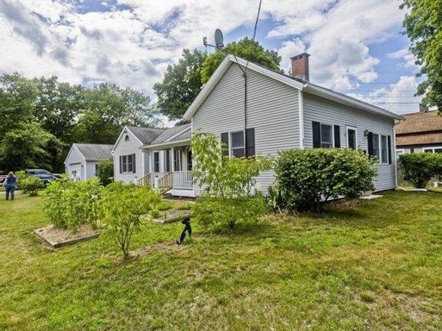 House for sale in Hampden, Massachusetts