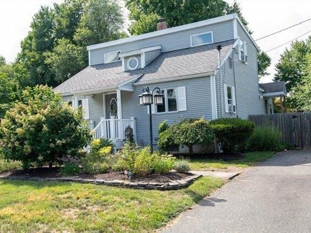 House for sale in Hampden, Massachusetts