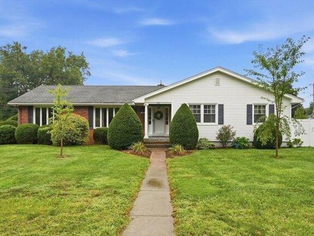 House for sale in Hampden, Massachusetts