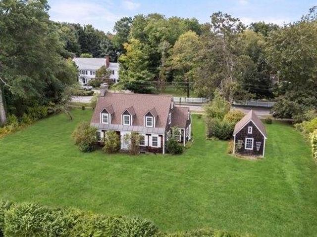 House for sale in Case's Corner, Weston