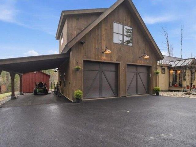 House for sale in Weston, Vermont