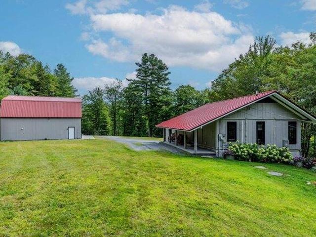 House for sale in Weston, Windsor County