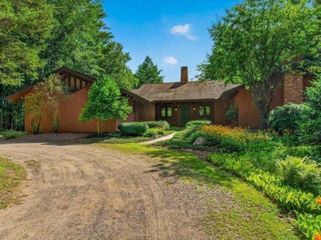 House for sale in The Island, Weston