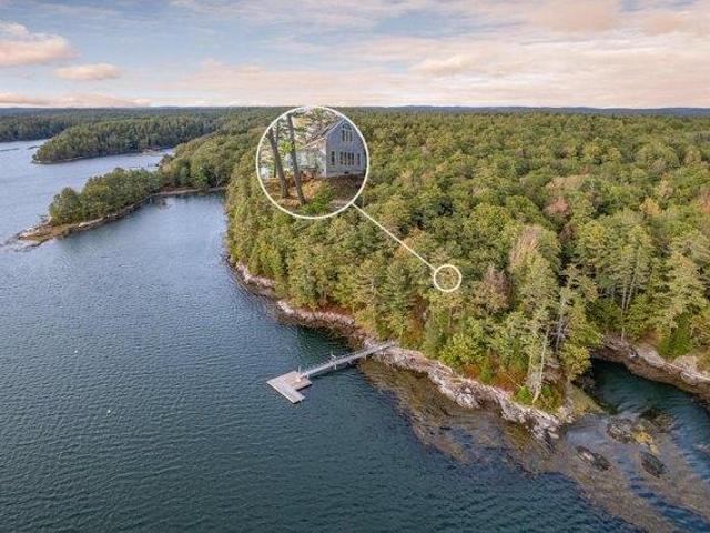 House for sale in Maine