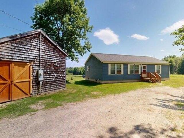 House for sale in Whitefield, Maine