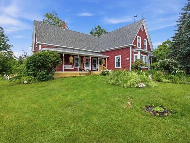 House for sale in New Hampshire
