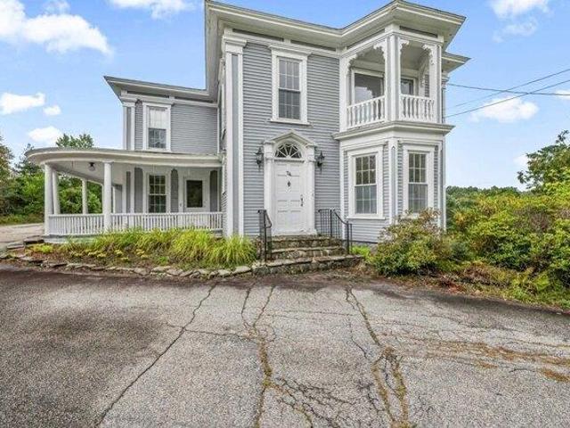 House for sale in New Hampshire