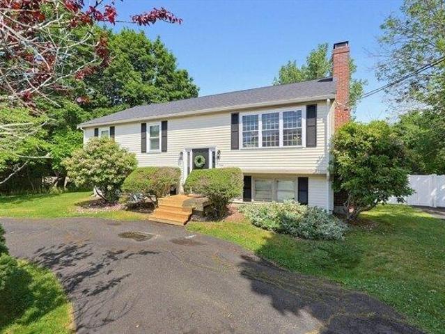 House for sale in Whitman, Massachusetts