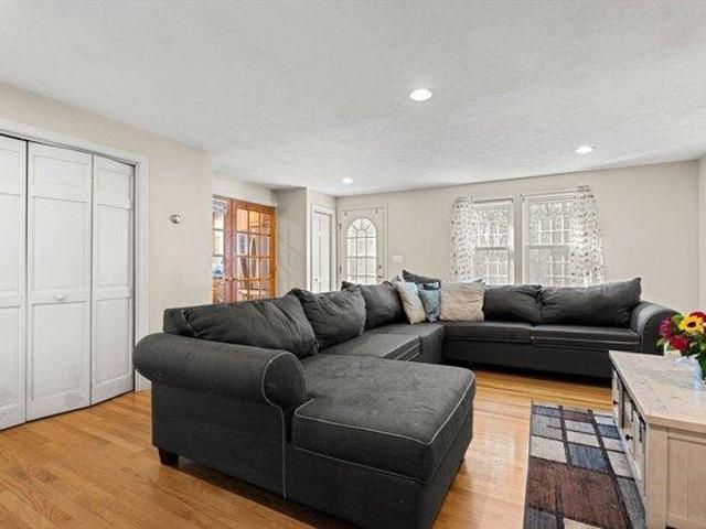 House for sale in Whitman, Massachusetts