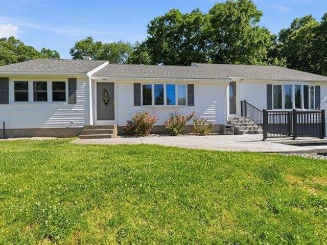 House for sale in Hampden, Massachusetts