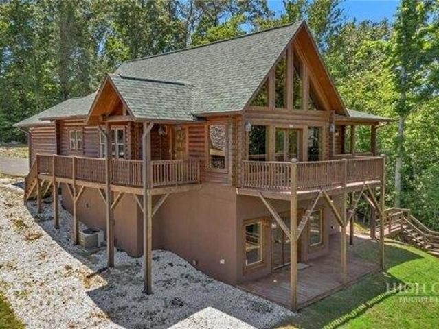 House for sale in Wilkesboro, North Carolina
