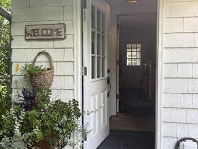 House for sale in White Oaks, Williamstown