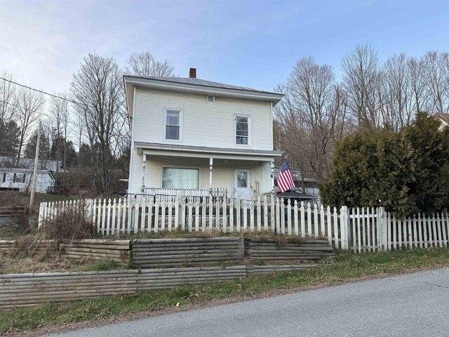 House for sale in Williamstown, Vermont