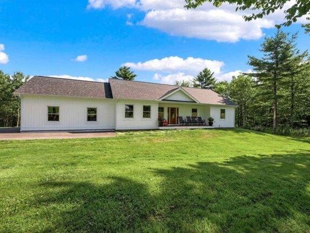 House for sale in New Hampshire