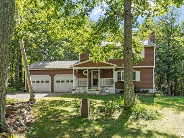 House for sale in Pequoig, Winchendon