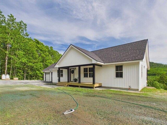 House for sale in New Hampshire