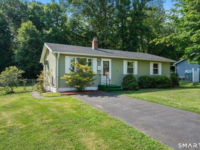 House for sale in Willimantic, Windham
