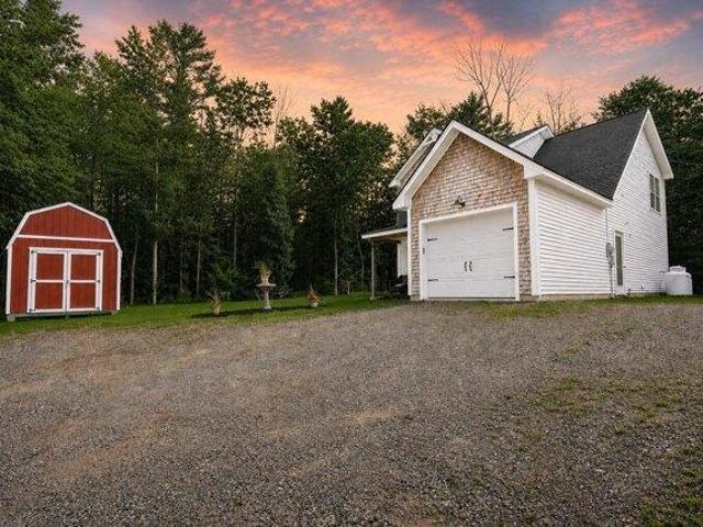 House for sale in Windham Center, Windham