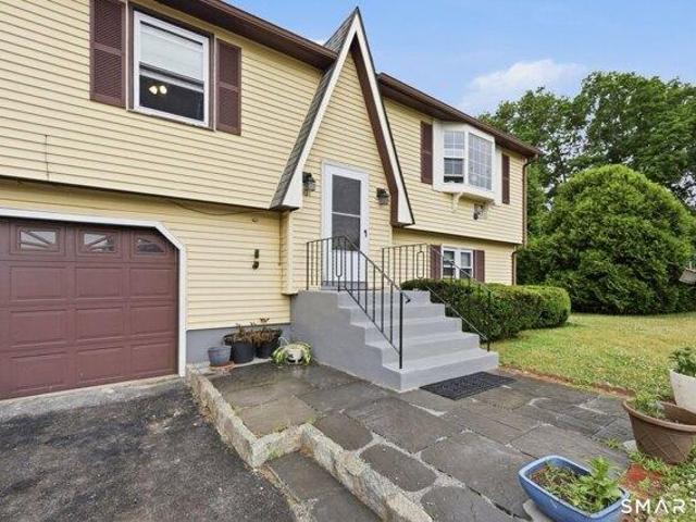 House for sale in Windsor, Connecticut
