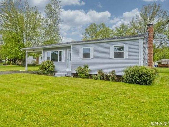 House for sale in Windsor Locks, Connecticut