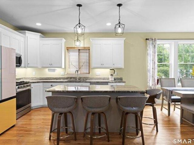 House for sale in Windsor Locks, Connecticut