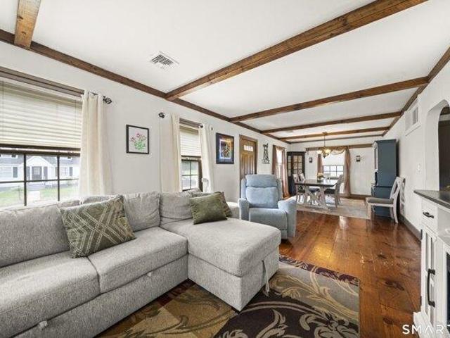 House for sale in Windsor Locks, Connecticut