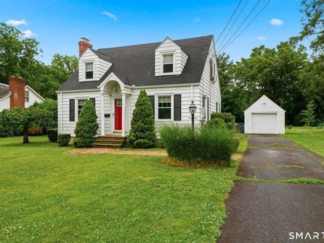 House for sale in Windsor Locks, Connecticut