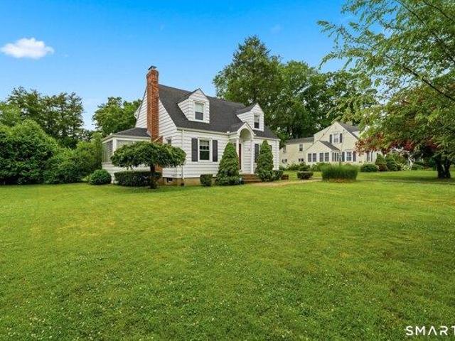 House for sale in Windsor Locks, Connecticut