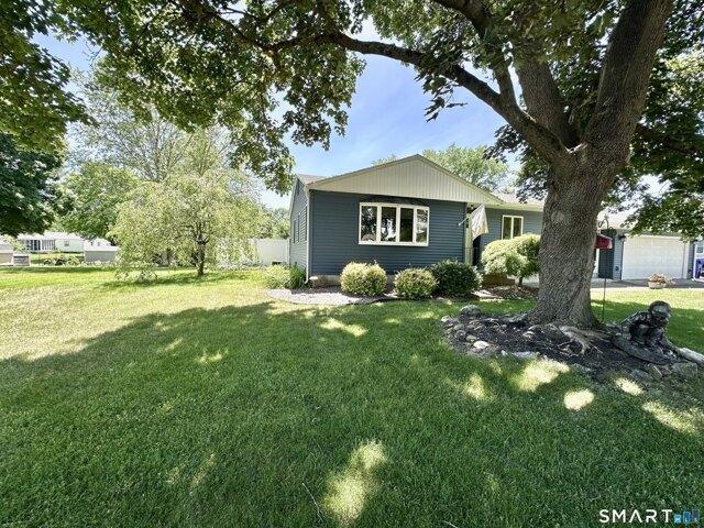 House for sale in Windsor Locks, Connecticut