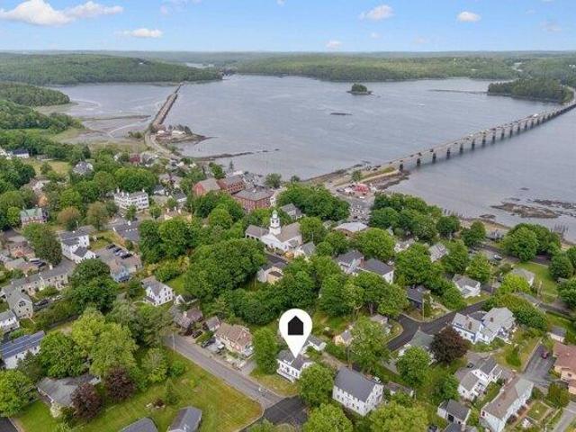 House for sale in Wiscasset, Maine
