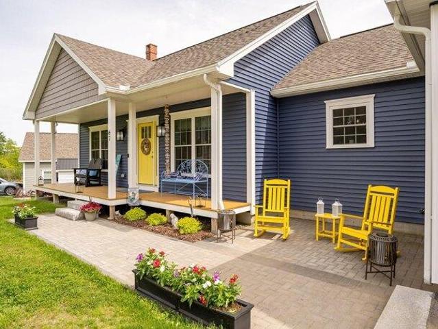 House for sale in Wiscasset, Maine