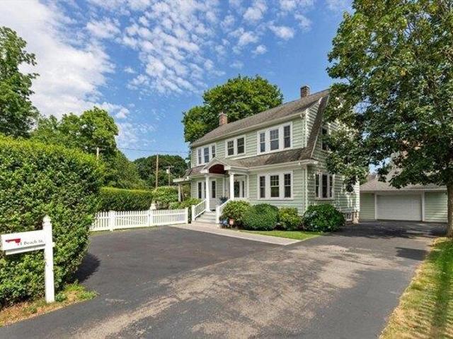 House for sale in Woburn, Massachusetts