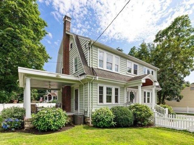 House for sale in Woburn, Massachusetts