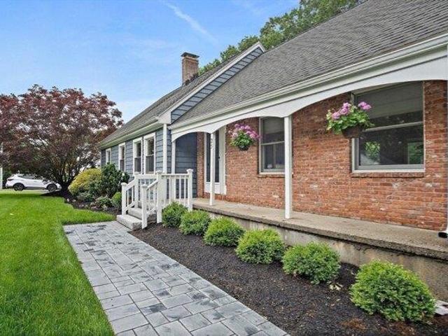 House for sale in Woburn, Massachusetts