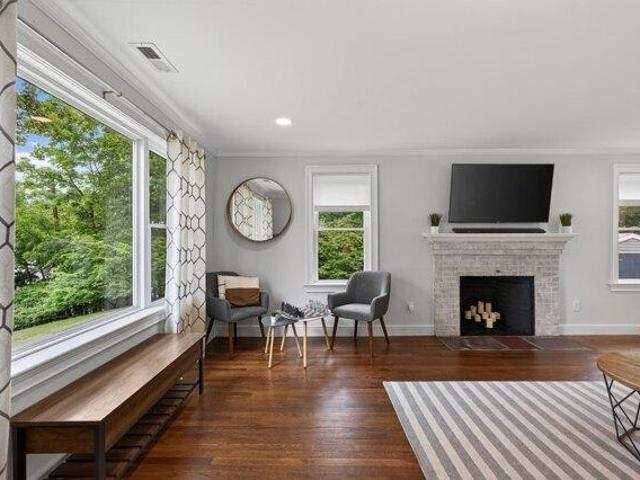 House for sale in Woburn, Middlesex County