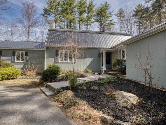 House for sale in New Hampshire