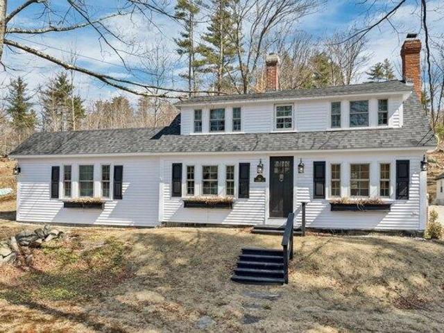 House for sale in New Hampshire
