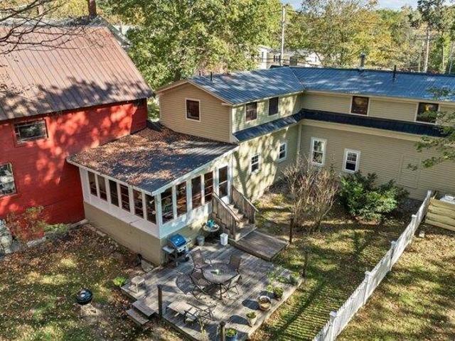 House for sale in New Hampshire