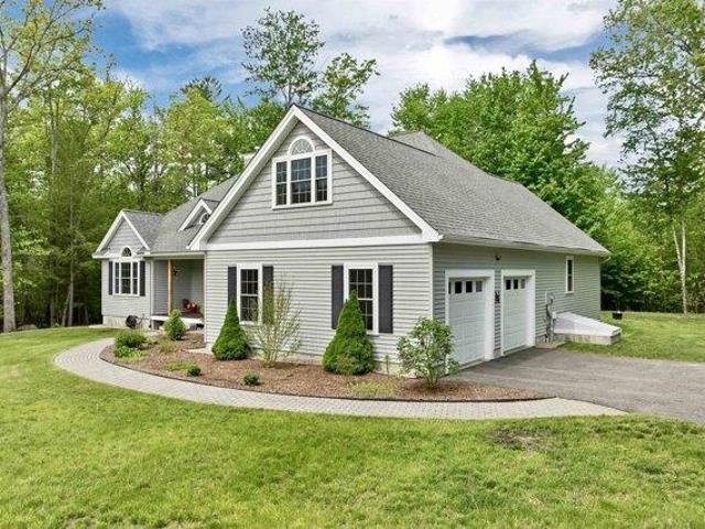House for sale in New Hampshire
